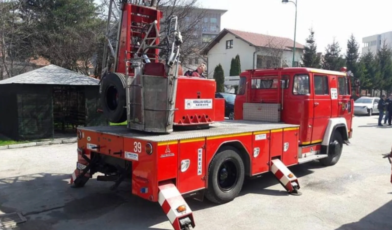 Magirus-Deutz 170 D 12 Drehleiter – Foto 2